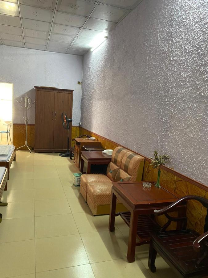 Nha Nghi Famy Hotel Mong Cai Exterior photo